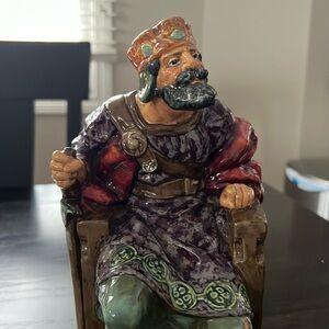 Old King royal Doulton  figurine
